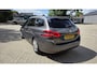 Peugeot 308 SW 1.2 Blue Lease Executive