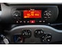 Fiat Panda 1.2 Lounge , 4cil , 5pers , Incl nw apk/beurt & 12 mnd bovag garantie