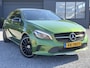 Mercedes-Benz A-klasse 160 Ambition Automaat l Dealer Onderhouden l Pano l Carplay l Stoelverw l Navi l Halfleder l Pdc l LED l Clima l Cruise l Lm velgen l 102pk l N.A.P l Apk tot 07-2027