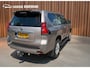 Toyota Land Cruiser 2.8 D-4D-F Challenger Window Van BEARLOCK