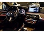 BMW 5-Serie Touring 530i Luxury Line Individual - Bowers & Wilkins - ACC - Nappaleder - Keyless - HUD - Panoramadak