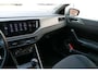 Volkswagen Polo 1.0 TSI Comfortline. CarPlay. pdc. adaptive cruise. navi