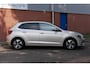 Volkswagen Polo 1.0 TSI Comfortline. CarPlay. pdc. adaptive cruise. navi