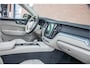 Volvo XC60 T8 Twin Engine AWD Momentum, Leder, Carplay, Trekhaak, Stoelverwarming, Camera, Panoramadak, Full LED.