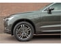 Volvo XC60 T8 Twin Engine AWD Momentum, Leder, Carplay, Trekhaak, Stoelverwarming, Camera, Panoramadak, Full LED.