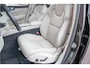 Volvo XC60 T8 Twin Engine AWD Momentum, Leder, Carplay, Trekhaak, Stoelverwarming, Camera, Panoramadak, Full LED.