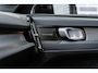 Volvo XC40 1.5 T5 Recharge R-Design | Plug-in Hybrid (PHEV) | Trekhaak | Panoramadak | Harman Kardon Audio | 360 Graden Camera | Parkeersensoren | Stoelverwarming | LED Koplampen Adaptief | Keyless Entry | Elektrische Achterklep | Cruise Control | BLIS | Navigatie