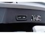 Volvo XC40 1.5 T5 Recharge R-Design | Plug-in Hybrid (PHEV) | Trekhaak | Panoramadak | Harman Kardon Audio | 360 Graden Camera | Parkeersensoren | Stoelverwarming | LED Koplampen Adaptief | Keyless Entry | Elektrische Achterklep | Cruise Control | BLIS | Navigatie