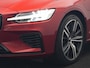 Volvo V60 T6 Recharge AWD R-Design PHEV 340pk Dealer O.H | Trehaak Af Fabriek | Camera | Lederen Sportstoelen Memory & Verwarmd | Cruise Control | Pilot Assist | Apple Carplay | Keyless | Stuurverwarming | Virtual | Navigatie | DAB | 19"L.M | Plug In Hybrid |