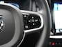 Volvo V60 T6 Recharge AWD R-Design PHEV 340pk Dealer O.H | Trehaak Af Fabriek | Camera | Lederen Sportstoelen Memory & Verwarmd | Cruise Control | Pilot Assist | Apple Carplay | Keyless | Stuurverwarming | Virtual | Navigatie | DAB | 19"L.M | Plug In Hybrid |
