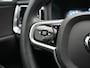 Volvo V60 T6 Recharge AWD R-Design PHEV 340pk Dealer O.H | Trehaak Af Fabriek | Camera | Lederen Sportstoelen Memory & Verwarmd | Cruise Control | Pilot Assist | Apple Carplay | Keyless | Stuurverwarming | Virtual | Navigatie | DAB | 19"L.M | Plug In Hybrid |