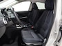 Mazda 2 1.5 Skyactiv-G Luxury Camera Apple Carplay stoel/stuurverw. 209