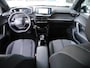 Peugeot 2008 1.2 PureTech Allure Pack | 130PK | Achteruitrijcamera | Navigatie | Cruise control | Lichtmetalen velgen | Trekhaak | Automaat | Apple carplay/Android auto