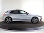 Mercedes-Benz A-klasse 250e Business Solution AMG | Panoramaschuifdak | Premium Plus | Head-up display | Dodehoekassistent |