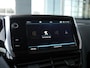Peugeot 2008 1.2 PureTech Allure | Extra getint glas | Achteruitrijcamera | Climate control | Apple carplay/Android auto | Lage km.stand | Lichtmetalen velgen | Regensensor