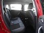 Peugeot 2008 1.2 PureTech Allure | Extra getint glas | Achteruitrijcamera | Climate control | Apple carplay/Android auto | Lage km.stand | Lichtmetalen velgen | Regensensor