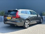 Volvo V60 2.0 B3 Business Pro | Pilot Assist | Trekhaak | Camera | Apple Carplay |