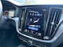 Volvo V60 2.0 B3 Business Pro | Pilot Assist | Trekhaak | Camera | Apple Carplay |