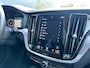 Volvo V60 2.0 B3 Business Pro | Pilot Assist | Trekhaak | Camera | Apple Carplay |