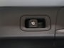 Mercedes-Benz B-klasse 250e Business Solution AMG | Panoramaschuifdak | Night | Premium plus pakket | Winter pakket | Trekhaak | Head-up display |
