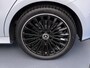 Mercedes-Benz B-klasse 250e Business Solution AMG | Panoramaschuifdak | Night | Premium plus pakket | Winter pakket | Trekhaak | Head-up display |