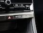 Lexus LBX 2WD Safety+Comfort Pack | BTW voertuig | Stoelverwarming | Blind Spot Monitor | Parkeersensoren voor+achter | Keyless Entry/Start | Draadloze telefoonlader | Cruise Control Adaptive | Apple CarPlay/Android Auto |