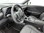 Lexus LBX 2WD Safety+Comfort Pack | BTW voertuig | Stoelverwarming | Blind Spot Monitor | Parkeersensoren voor+achter | Keyless Entry/Start | Draadloze telefoonlader | Cruise Control Adaptive | Apple CarPlay/Android Auto |