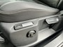 Volkswagen T-Roc 1.5 TSi DSG R-LINE - AFN. TREKH. - CAMERA - IQ