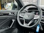 Volkswagen T-Roc 1.5 TSi DSG R-LINE - AFN. TREKH. - CAMERA - IQ