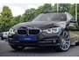 BMW 3-Serie Touring 320d M-Sport Aut.8|Euro6|Org. NL|Trekhaak|Panoramadak|Leder|6 jaar in bezit|Perfect Onderhouden
