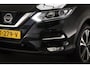 Nissan Qashqai 1.2 N-Connecta | DESIGN PACK | PANORAMADAK | DAB | CAMERA | 18"