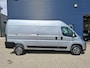 Peugeot e-Boxer 3.5t L3H2 Zwaar 110 kWh | 8 JAAR GARANTIE | CAMERA | DIGITALE BINNESPIEGEL | NAVI | BETIMMERING | DRAADLOOS CARPLAY |