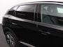 Peugeot 3008 1.2 PureTech Allure Climate control Adaptive cruise control Achteruitrijd camera Parkeersensoren Verwarmde voorstoelen LED Navigatie Apple Carplay/ Android Auto