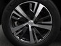 Peugeot 3008 1.2 PureTech Allure Climate control Adaptive cruise control Achteruitrijd camera Parkeersensoren Verwarmde voorstoelen LED Navigatie Apple Carplay/ Android Auto