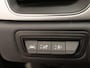 Renault Captur TCe 90 Intens | Pack Easy Link Navigatie met Apple CarPlay & Android Auto | Pack parking = sensoren v+a met achteruitrijcamera | Cruise Control | Climate Control | LED koplampen | Lichtmetalen velgen 17" |