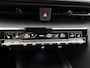 Toyota C-HR / C-HR+ 2.0 Plug-in Hybrid 220 Dynamic | BTW Voertuig | Dodehoek detectie | Stoel+stuurverwarming | Parkeersensoren voor+achter | Navigatie | Apple CarPlay/Android Auto | Cruise Control Adaptive |