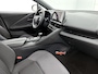 Toyota C-HR / C-HR+ 2.0 Plug-in Hybrid 220 Dynamic | BTW Voertuig | Dodehoek detectie | Stoel+stuurverwarming | Parkeersensoren voor+achter | Navigatie | Apple CarPlay/Android Auto | Cruise Control Adaptive |