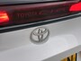 Toyota C-HR / C-HR+ 2.0 Plug-in Hybrid 220 Dynamic | BTW Voertuig | Dodehoek detectie | Stoel+stuurverwarming | Parkeersensoren voor+achter | Navigatie | Apple CarPlay/Android Auto | Cruise Control Adaptive |