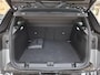 Jeep Compass First Edition 74 kWh Tot 8 Jaar Garantie! | Schuif-/Kanteldak | Massage | Adaptief Cruise Control | Elektr. Stoelen | Warmtepomp | Dodehoek Detectie | Stoel/Stuurverwarming | Keyless Entry | 360 Camera |