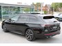 Volkswagen Passat Variant 1.5 eHybrid 272pk R-Line DSG Automaat Black Style / Panorama schuifdak / Leder / Head up / Harman Kardon 700W / IQ LED / LM 19 inch / Wegkl trekhaak Garantie tot 11-09-2030 // 100.000km