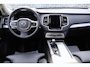 Volvo XC90 Plug-in Hybrid T8 AWD Ultimate Dark | Long Range | Adaptieve Cruise Control | Luchtvering | Harman Kardon Audio | Parkeercamera | Dodehoek Detectie | Stoel-/Stuurverwarming | Head-Up Display | Standkachel |