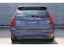 Volvo XC90 Plug-in Hybrid T8 AWD Ultimate Dark | Long Range | Adaptieve Cruise Control | Luchtvering | Harman Kardon Audio | Parkeercamera | Dodehoek Detectie | Stoel-/Stuurverwarming | Head-Up Display | Standkachel |