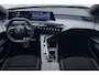 Peugeot E-3008 GT Long Range 230 97 kWh | DEMO | 8 jaar garantie | Panoramisch schuifdak | Stoelverwarming voor en achter | Alcantara bekleding | Navigatie | Camera