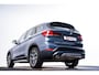 BMW X1 sDrive20i xLine - Trekhaak - Panoramadak - Elektrisch verstelbare/verwarmde stoelen - Head up - Elektrische achterklep - Cruise control - Sportstoelen - Stuurwielrand verwarmd - Navigatiesysteem Plus -