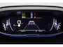 Peugeot 5008 7 pers. 1.2 PureTech Allure Pack Business | Dodehoek detectie | Navigatie | Stoelverwarming | Keyless | Apple Carplay / Android Auto | Cruise Control | Clima | Parkeersensoren voor/achter | Camera | 18 inch