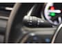 Toyota Camry 2.5 Hybrid Comfort [ LED Camera Lane-assist Clima ]
