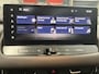 Nissan Qashqai 1.3 MHEV Xtronic N-Connecta / Dealer Onderhouden / All Seasonbanden / Trekhaak 1800 KG / Navigatie / Stoel- en Stuurverwarming / Verwarmde Voorruit / Elektrische Achterklep / Panoramadak / 360 Graden Camera / Climate Control /