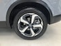 Nissan Qashqai 1.3 MHEV Xtronic N-Connecta / Dealer Onderhouden / All Seasonbanden / Trekhaak 1800 KG / Navigatie / Stoel- en Stuurverwarming / Verwarmde Voorruit / Elektrische Achterklep / Panoramadak / 360 Graden Camera / Climate Control /
