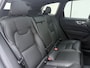 Volvo XC60 T6 Plug-in hybrid AWD Ultra Black Edition | Luchtvering | Head-up | Bowers & Wilkens | Stoel ventilatie + verwarming | Trekhaak |