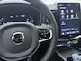 Volvo XC60 T6 Plug-in hybrid AWD Ultra Black Edition | Luchtvering | Head-up | Bowers & Wilkens | Stoel ventilatie + verwarming | Trekhaak |